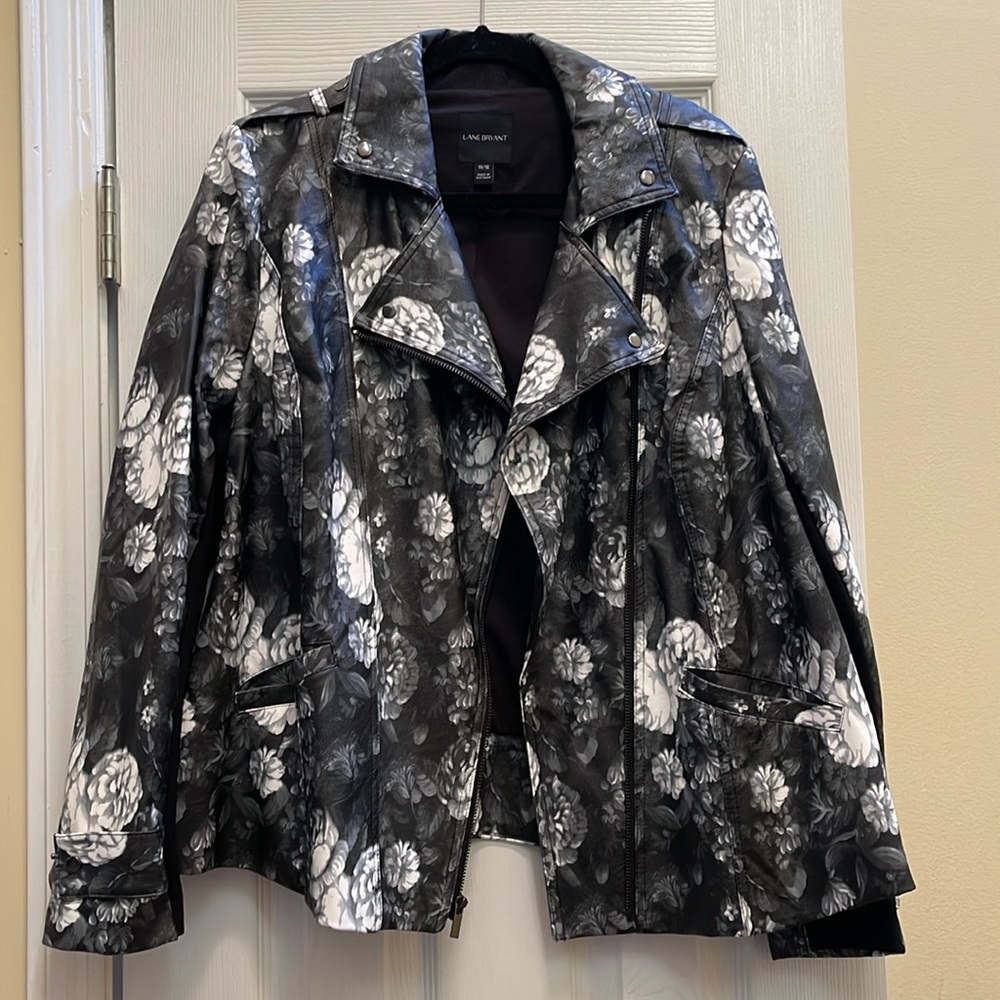 Lane Bryant Faux leather jacket size 14/16